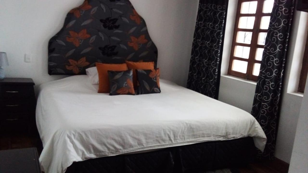 Suites+Arte Quito Bagian luar foto