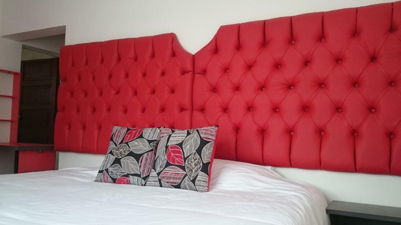 Suites+Arte Quito Bagian luar foto