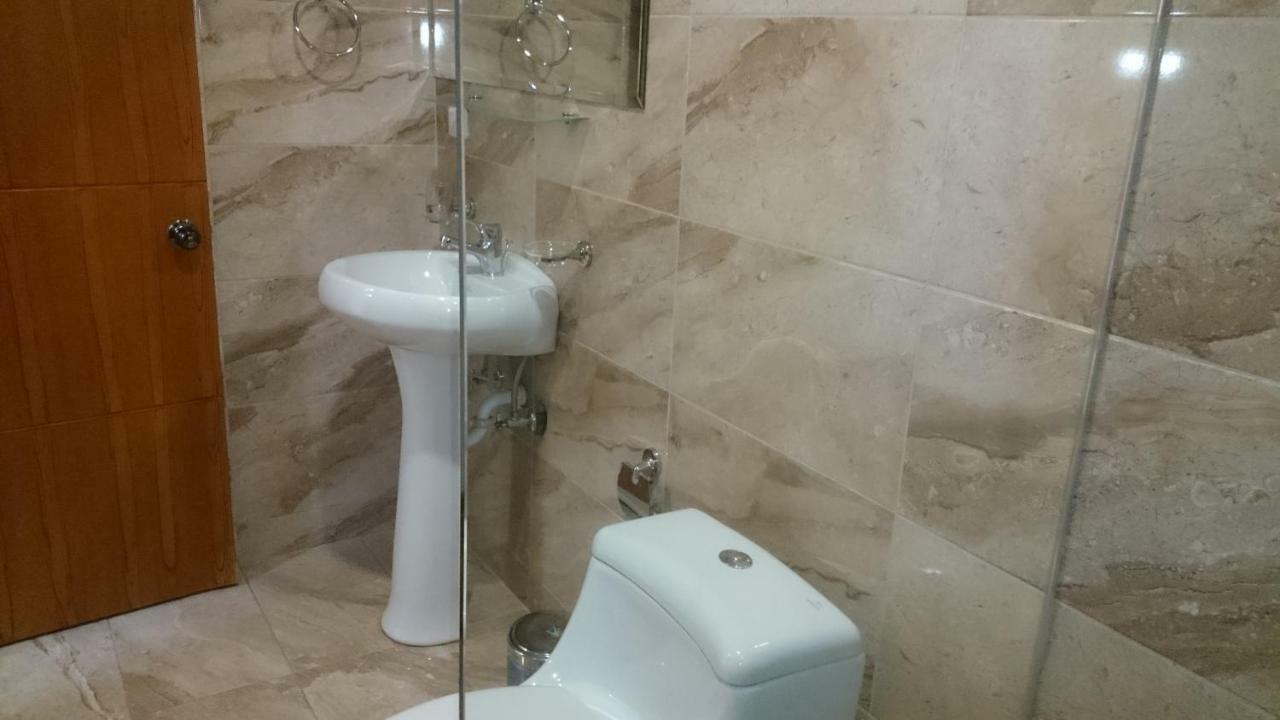 Suites+Arte Quito Bagian luar foto